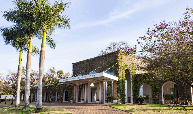 Cemitério Parque Girassóis